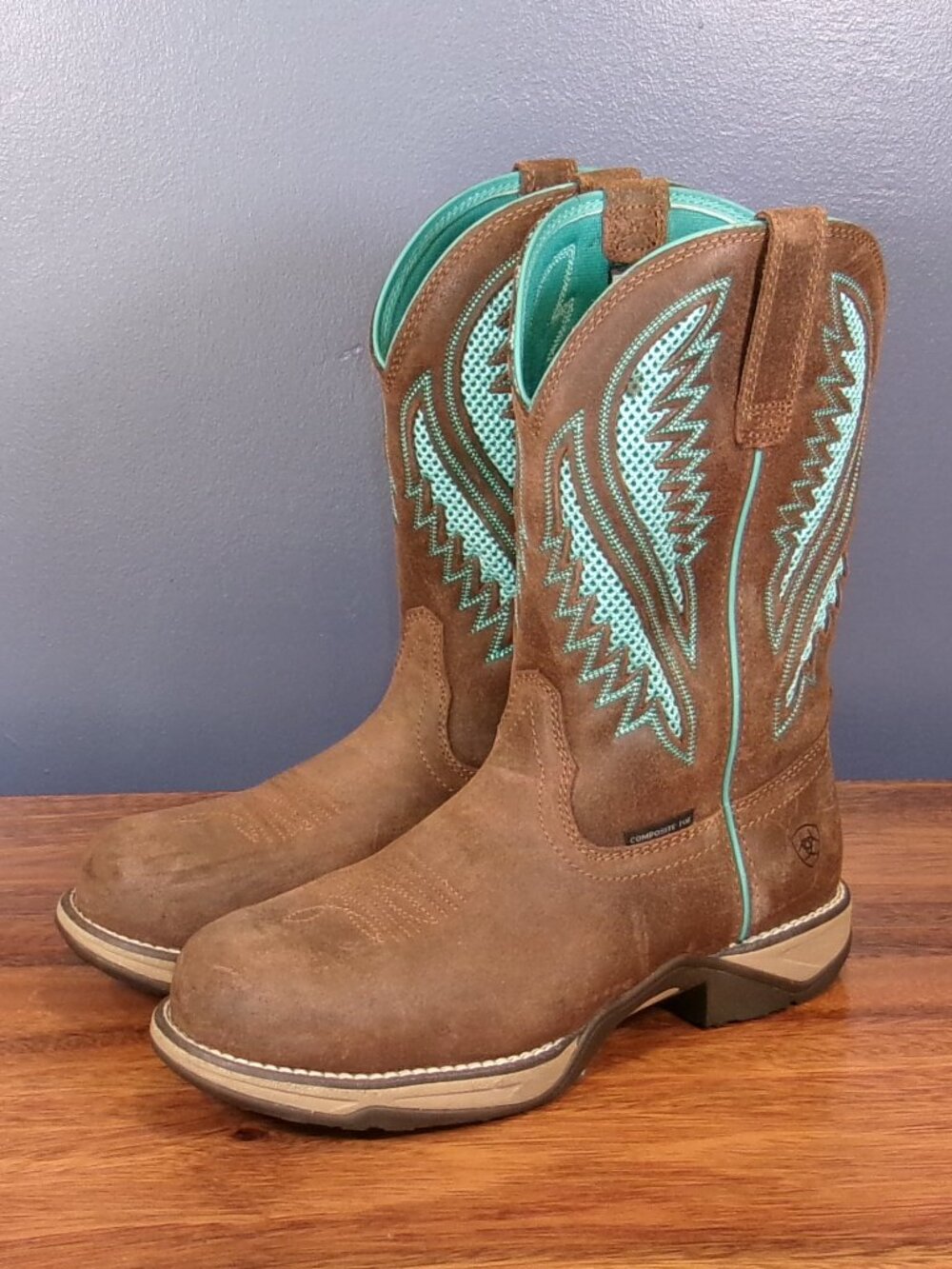 Wmns ARIAT Anthem VentTEK Round Toe Composite Toe Western Work Boot 9.5 B